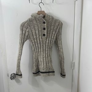 Mexican style women’s wool hoodie
